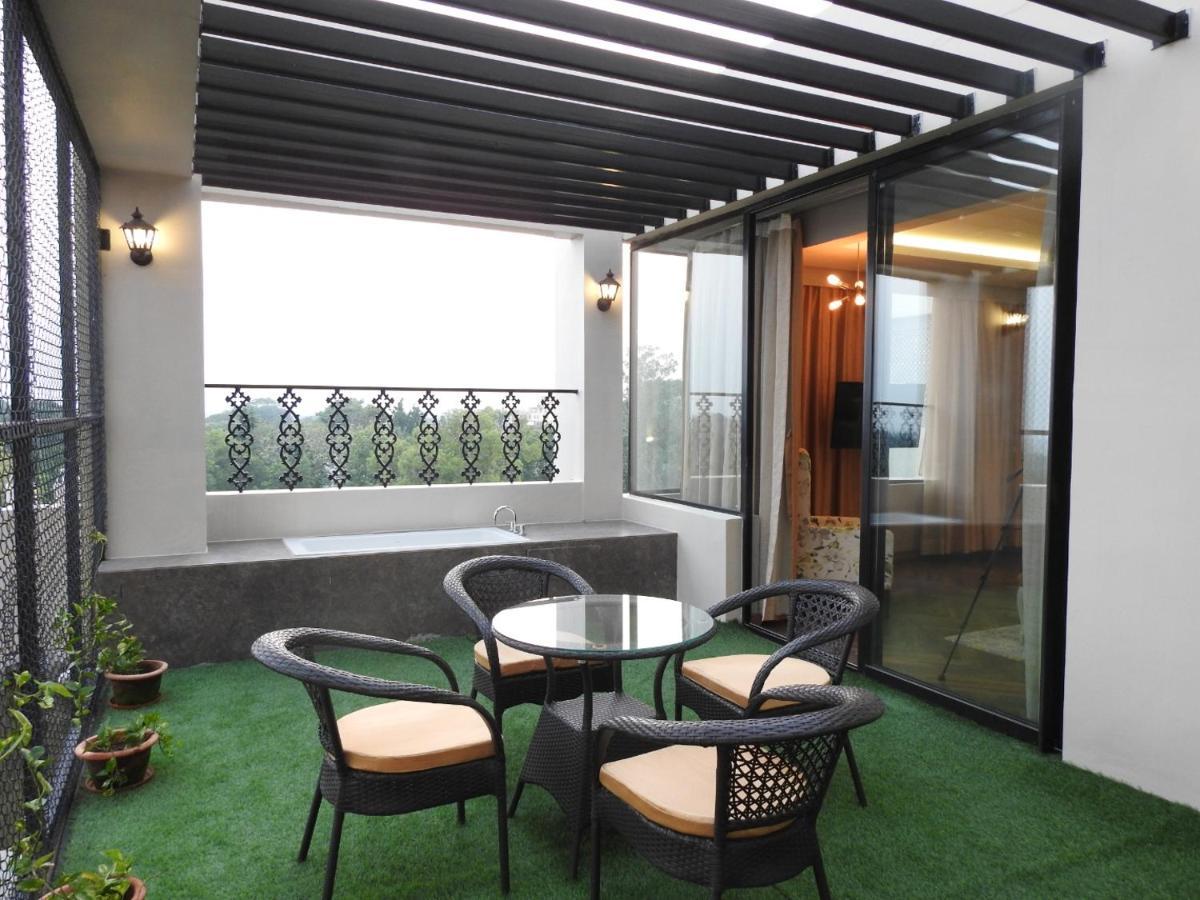 Hotel Polo Towers Agartala Exterior foto